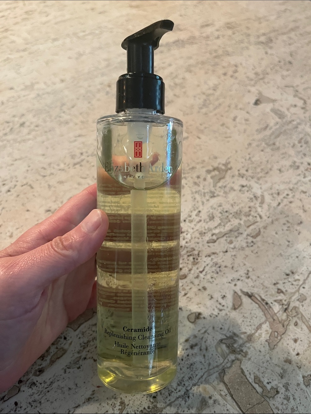 Elizabeth Arden Ceramide Replenishing Cleansing Oil